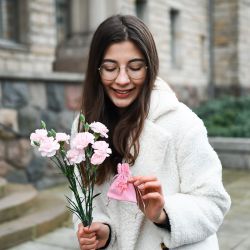 Woreczki welurowe 10 x 13 cm - różowe jasne Dzień Kobiet