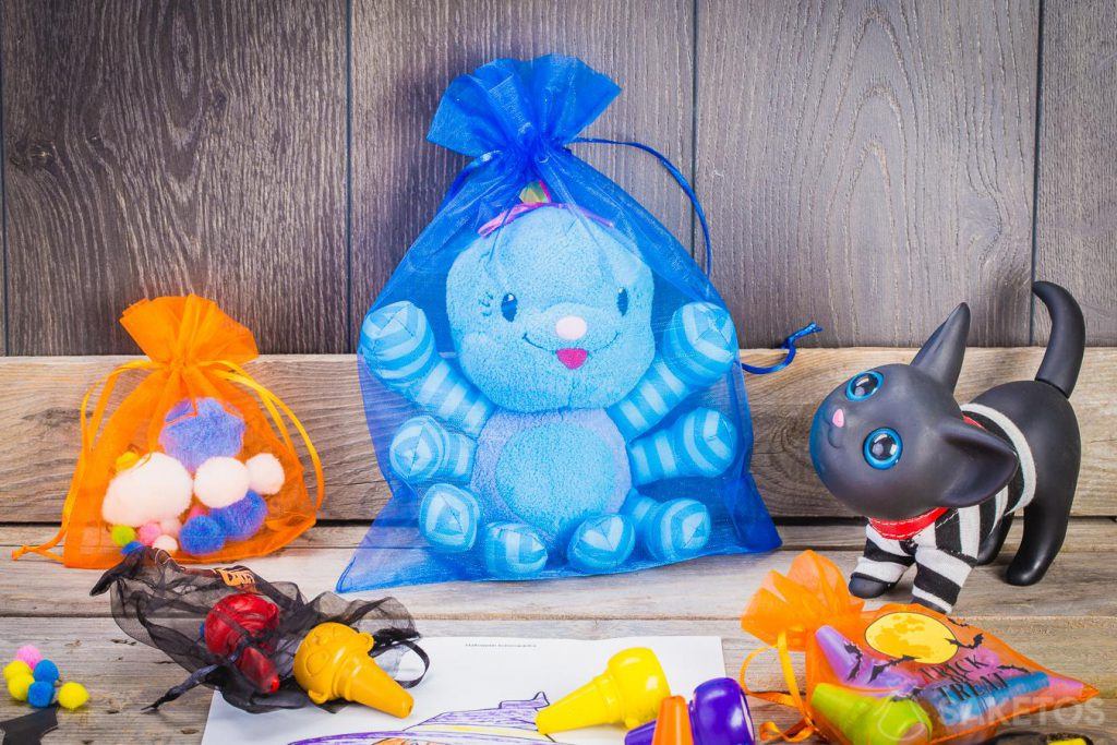 Woreczki na halloween - organza dekoracja w pokoju dziecka