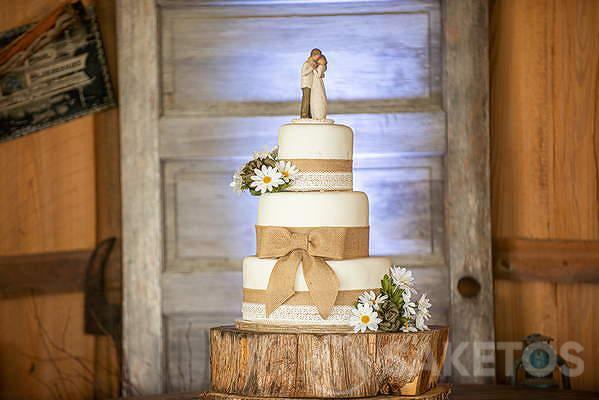 Idealny tort na rustykalne wesele