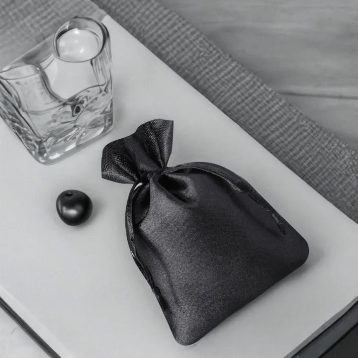 Woreczki satynowe 8 x 10 cm - czarne Halloween