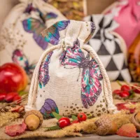 Woreczki à la lniane z nadrukiem 12 x 15 cm - naturalne / motyl Walentynki