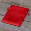 Woreczki satynowe 10 x 13 cm - czerwone Małe woreczki